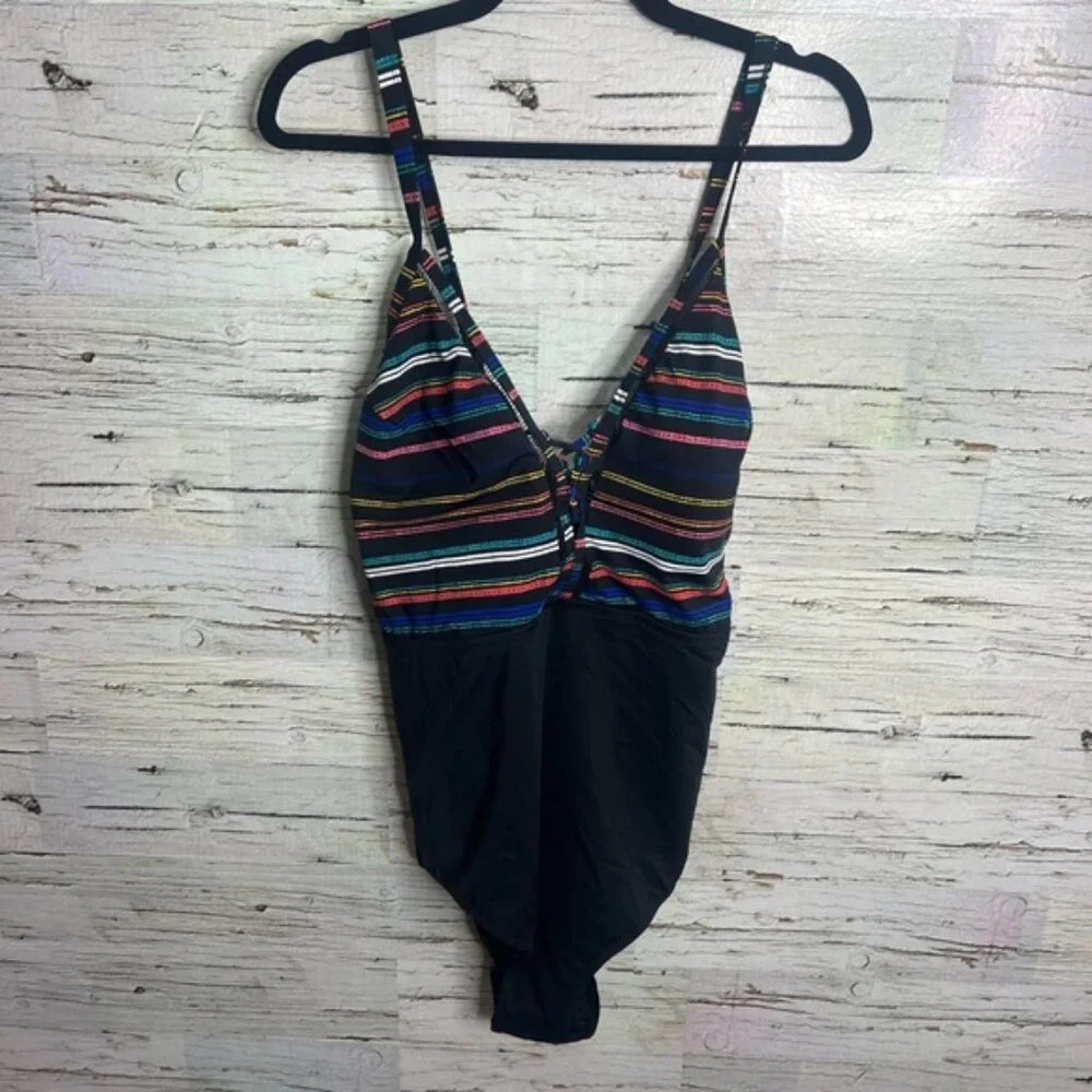 Beach couture swimsuit one piece black striped size 2x